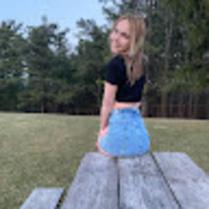 Meet your Posher, Allyson